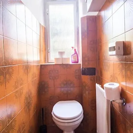 Socialist Experience In The Center Apartman